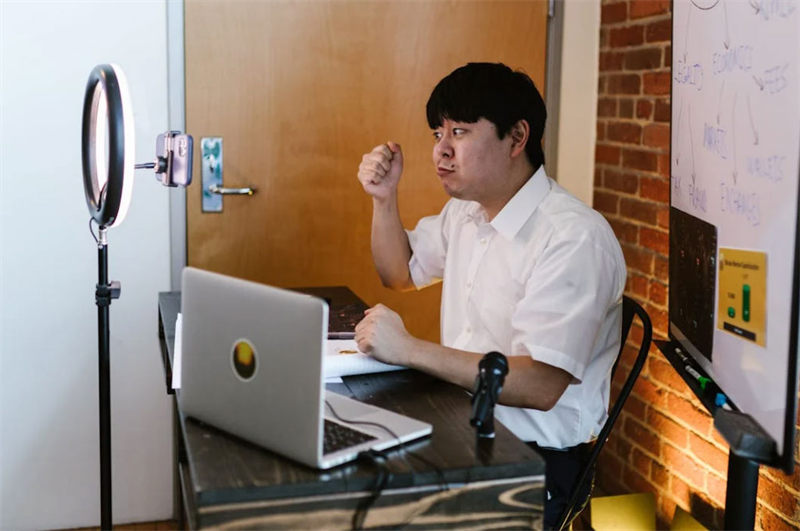 怎么用tiktok专线稳定运营账号？