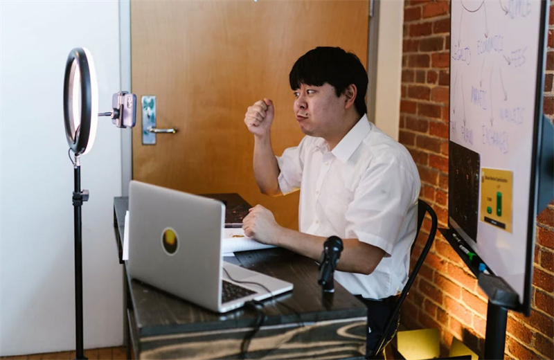 实测好用!TikTok运营破局神器,IPIPGO专线解决方案,告别视频0播放